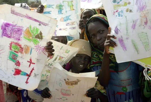 Un enfant sur 4 au tchad va dans une classe de plus de cent élèves