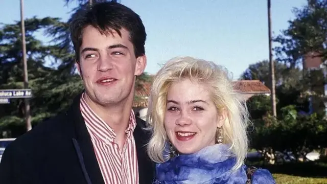Perry bersama Christina Applegate pada 1988.