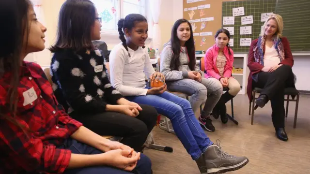 Діти на зустрічі з міністром соцполітики Німеччини