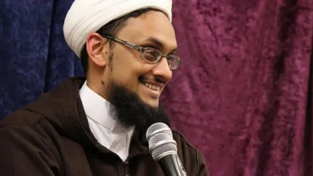 டாக்டர் அசீம் யூசுஃப்