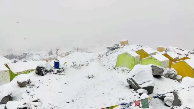 सगरमाथा आधार शिविर