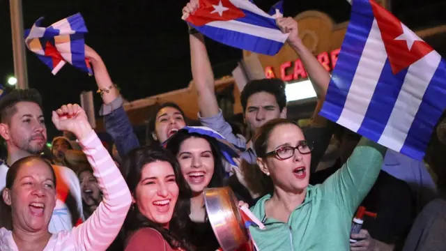 كوبيون في ميامي