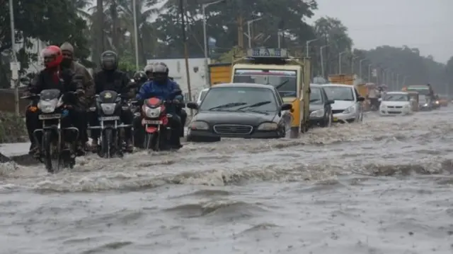மழை வெள்ளம்