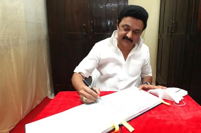 एम के स्टालिन