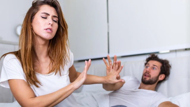 सेक्स लाईफ बिघडतेय? तुमची लैंगिक जीवन सुधारण्यासाठी या 7 टिप्स वापरून पहा