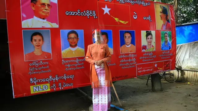ရန်ကုန်တိုင်း ဒဂုံမြို့သစ်မြောက်ပိုင်း ကဝင်ပြိုင်မယ့် အမျိုးသမီးကိုယ်စားလှယ်လောင်းတစ်ဦး