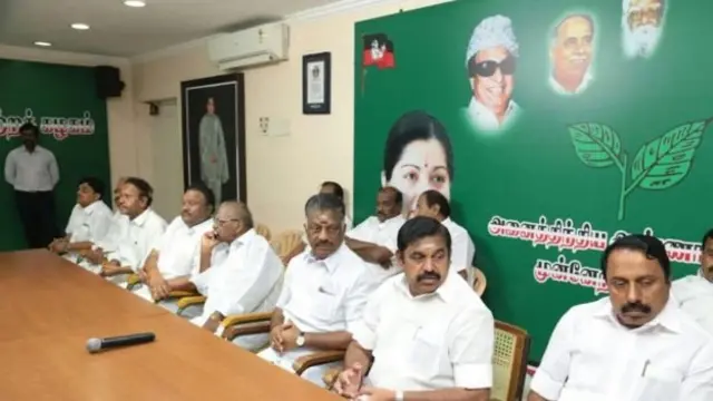 தமிழ்நாடு: சங்க பரிவாரத்தின் ஒற்றையாட்சிக் கனவுக்கான பரிசோதனைக் களமா?