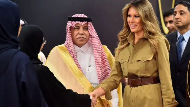 Melania Trump ve Suudi Arabistan kralı