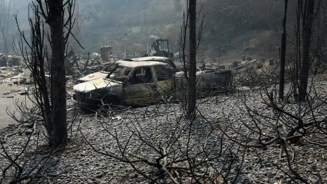 Kebakaran di California