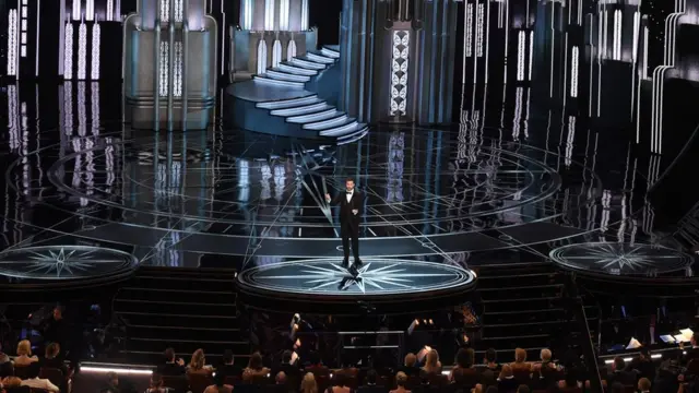 Jimmy Kimmel presenta la 89 edición de los Oscar