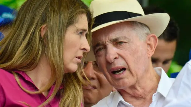 Paloma Valencia y Uribe