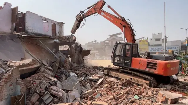 ઇસનપુર, ડિમોલિશન, વસાહત, અમદાવાદ, ગુજરાત, બીબીસી ગુજરાતી 