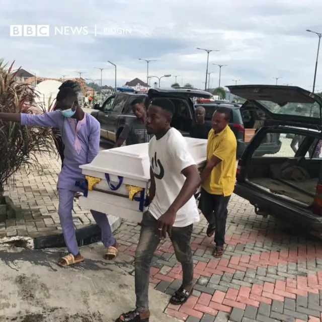 Owo church attack victims mass burial: Fotos, updates