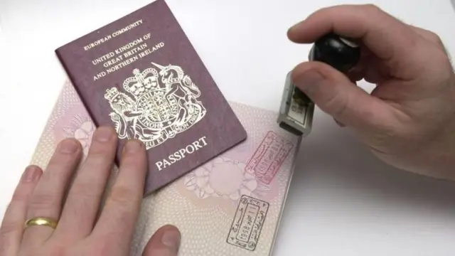 Печати у пасошима 