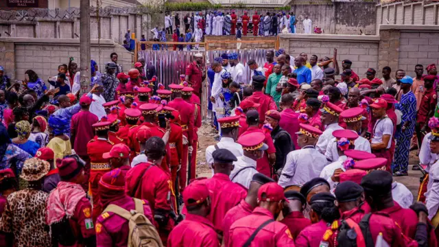 Aworan awon Amotekun to seye ikeyin