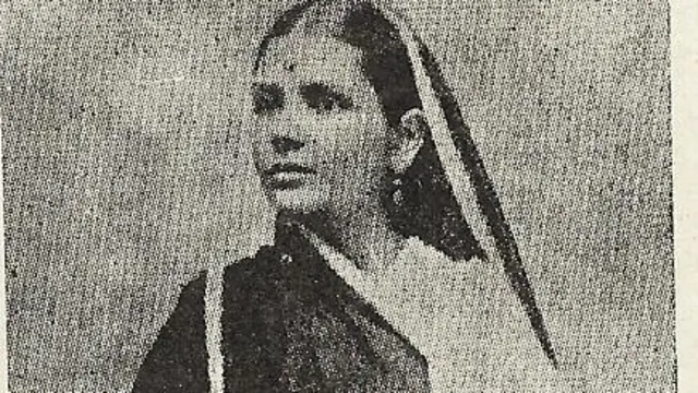 વર્ષ 1902માં બી.એ. થયેલાં શારદાબહેન