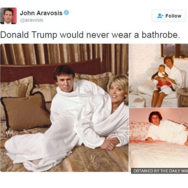 ट्रंप बाथरोब पहने हुए
