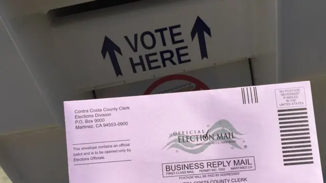 Một thùng phiếu ở California