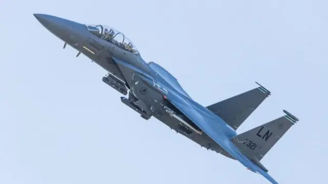 F-15 போர் விமானம் புறப்படுகிறது (சித்தரிப்புப்படம்)