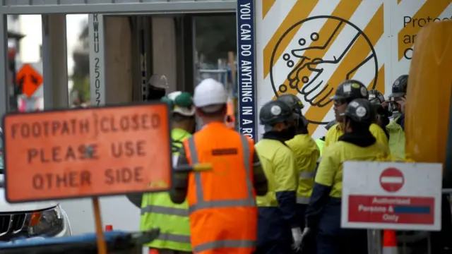 ఆక్లాండ్ నగరంలో భవన నిర్మాణ పనులు ప్రారంభం అయ్యాయి