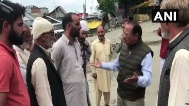 अजित डोभाल काश्मीरमध्ये