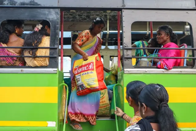கண்டிராத கோணங்கள்