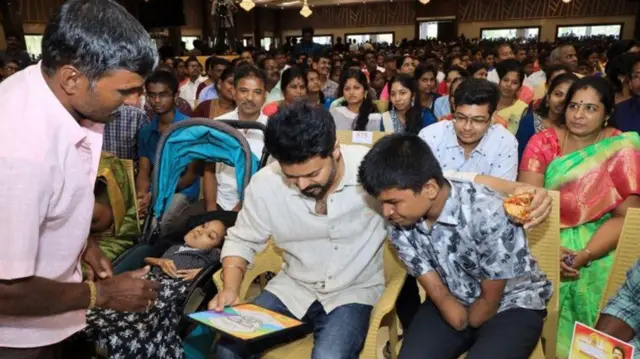 నటుడు విజయ్ 