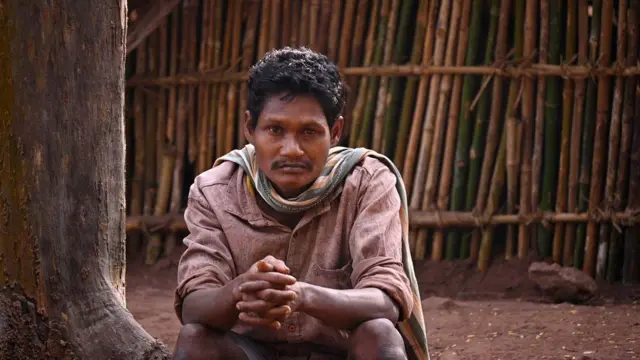 కొత్తకన్నాయిగూడెం, కావడిగుండ్ల పంచాయతీ, ఆదివాసీ కుటుంబాలు, గిరిజనులు, ఆధార్, రేషన్ కార్డ్, అడవి