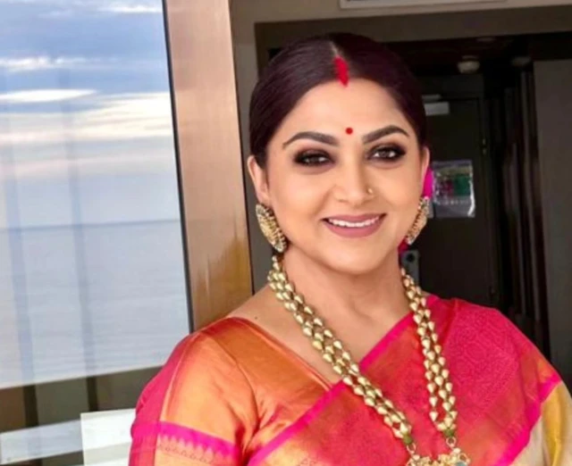 குஷ்பூ சுந்தர்