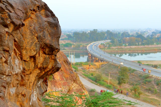 Pakistan, Gold, సింధు నది, కాబూల్, బంగారం నిల్వలు, Copper, ఇనుము, పంజాబ్ ప్రావిన్స్