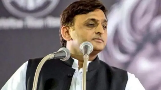 अखिलेश यादव