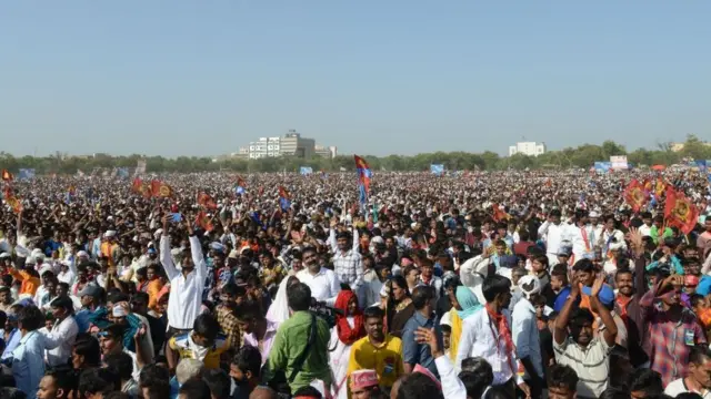 પ્રતીકાત્મક તસવીર