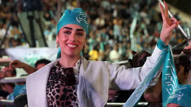 उदारवादीहरू इरानी समाजमा व्यापक सुधार चाहन्छन् 