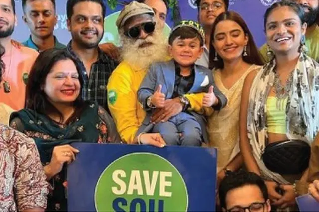 સદગુરૂ સાથે અબ્દુ