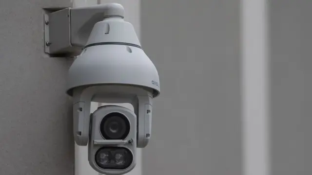 كاميرا مراقبة