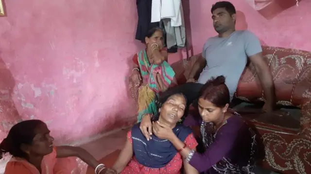 सुनसरीका राजेशकुमार स्वर्णकारको शोकाकुल परिवार, हमासको आक्रमणमा मारिने १० जनामा उनी पनि परेका छन्