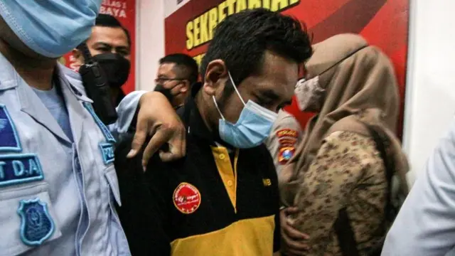 Moch Subchi Azal Tsani, Bechi