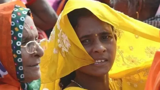 महिलाएं