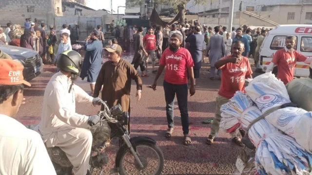 karachi food distribution