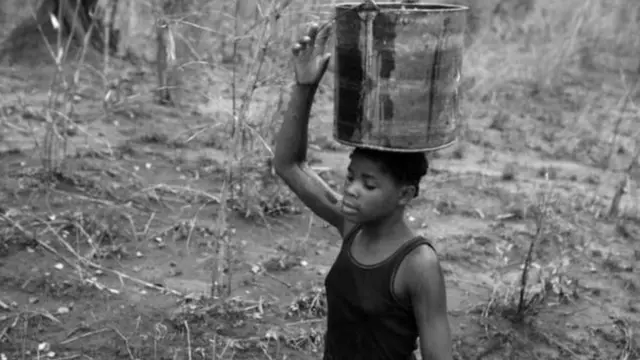 Nwa gara ichuta mmiri