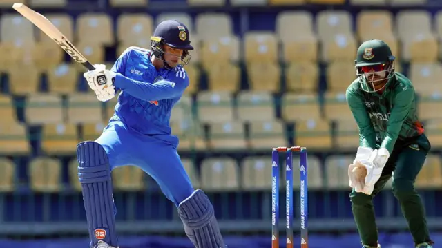 अभिषेक शर्मा