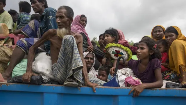 পালিয়ে আসা রোহিঙ্গাদের অনেকেই চরম নির্যাতন বা ধর্ষণের শিকার হয়েছেন
