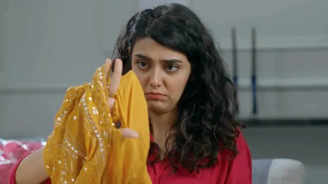 نورین گلوانی، کنزہ، پیاری مونا