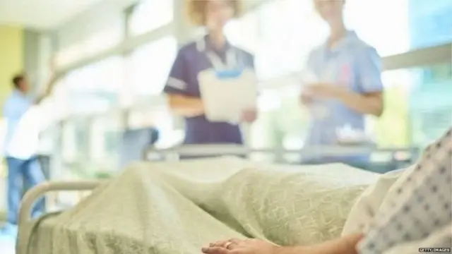 દસ વર્ષથી કોમામાં રહેલી મહિલા મા બની