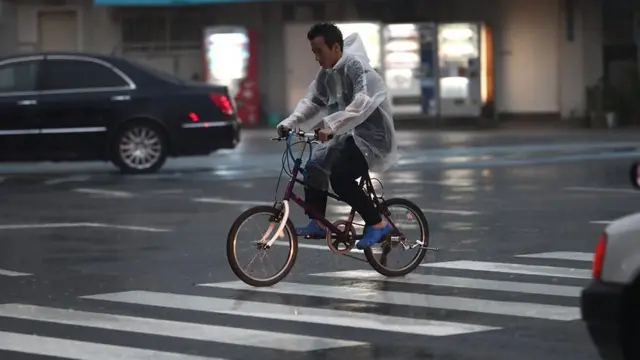 மோசமான சூறாவளி சூறாவளி: என்ன ஆனது ஜப்பானுக்கு?