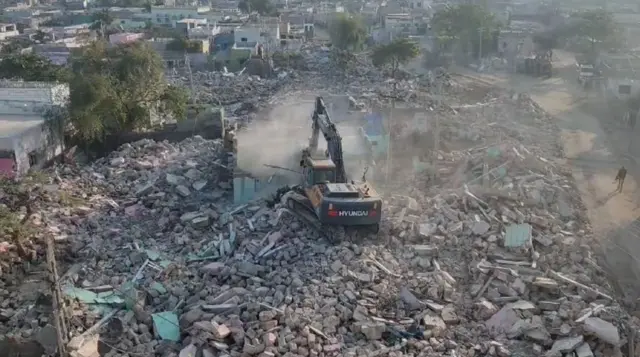 બેટદ્વારકામાં ડિમોલિશન ડ્રાઇવ, સિગ્નેચર બ્રિજ, બીબીસી ગુજરાતી