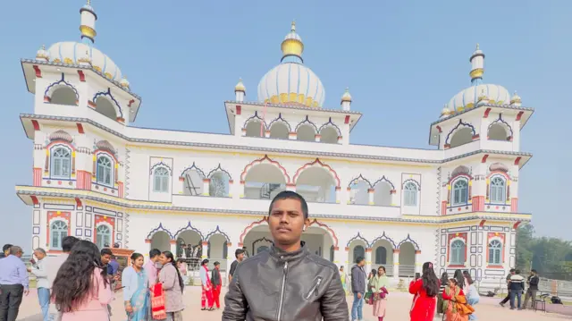 राजाराम महतो विद्यार्थी हुन्। उनी चुनावको सम्भावना ५० प्रतिशत रहेको ठान्छन्