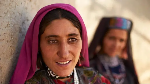 వఖాయీ మహిళలు