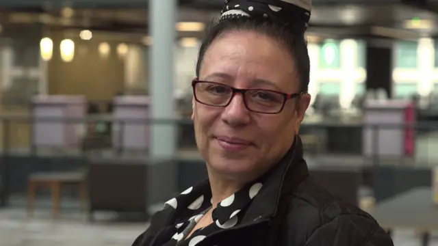 Hilary Brown wakiilka sharciga ee qoyska