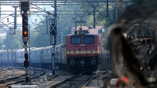 ट्रेन, रेलवे